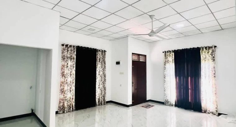 House for sale – Halbarawa