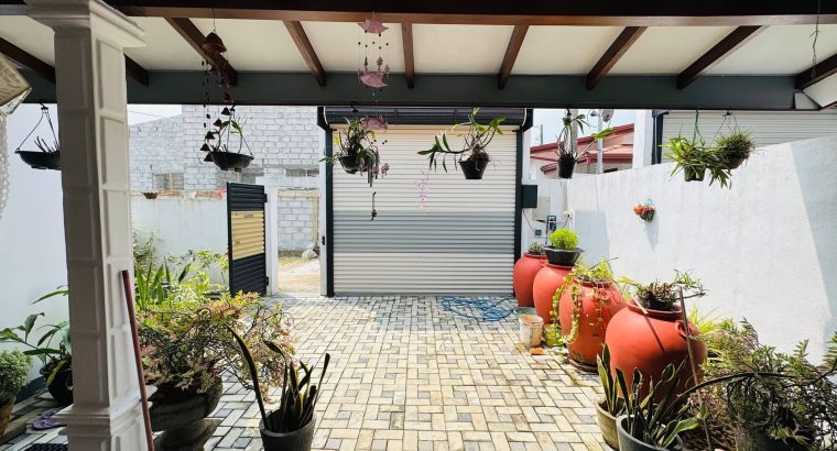 House for Sale – Madulawa