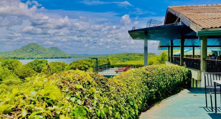 Hotel in Sri Lanka Located in Giritale