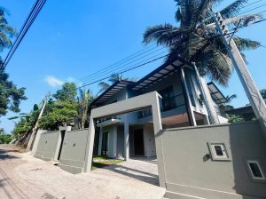 Luxury Two-Storey House for Sale in Homagama