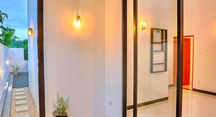 Brand New Luxury Living in Athurugiriya