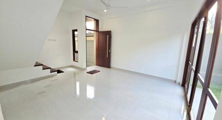 Newly Build Luxury Two Story House For Sale In Mattegoda, Kottawa