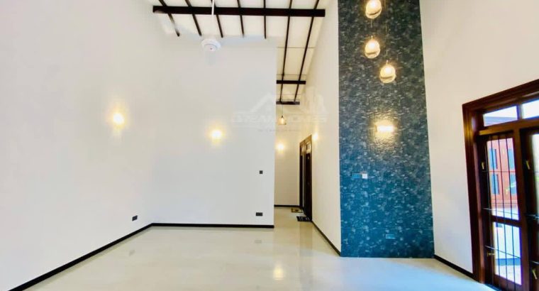 House for sale – Pliyandala
