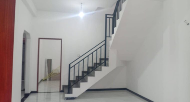 House for sale Homagama Meegoda