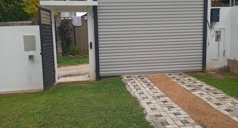 House for sale – Homagama Madulaawa