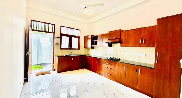 Luxury Architect-Designed 3-Story House for Sale in Maharagama