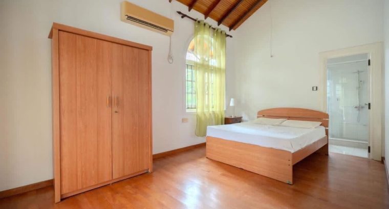 Azure Heaven Villa – Your Coastal Escape in Wennapuwa