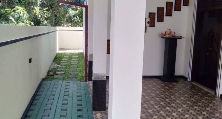 House for sale – Udugampola