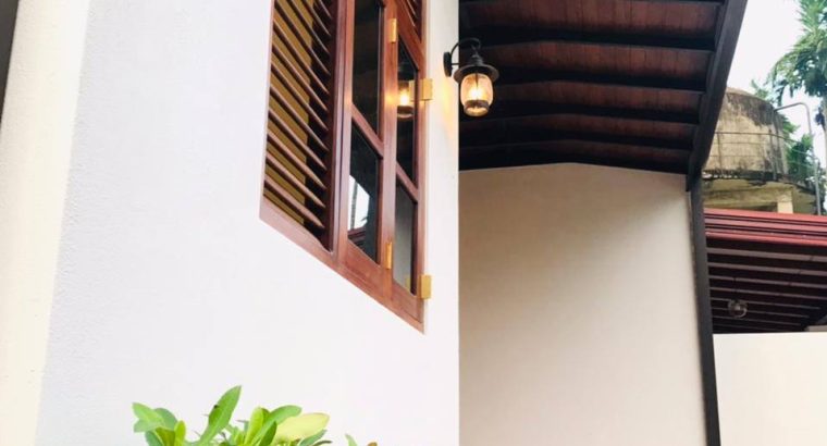 Modern Living in Meegoda